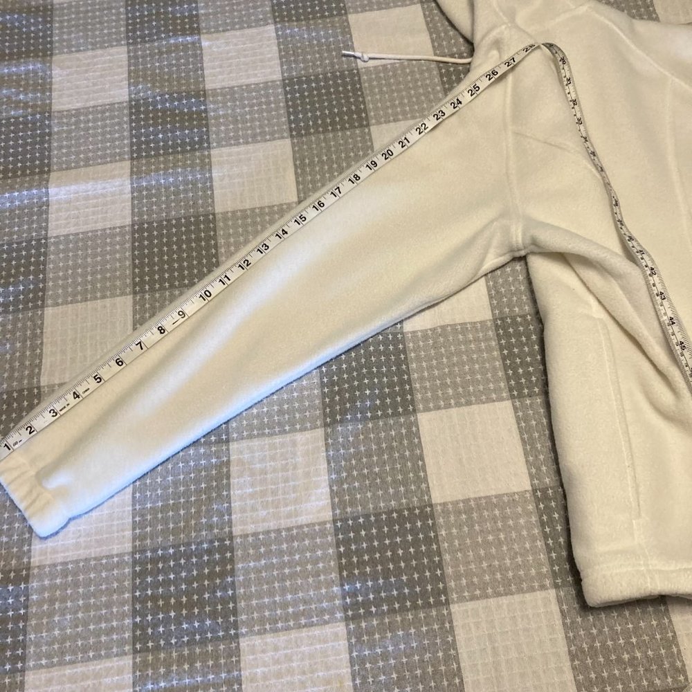 Columbia Polyester Zip-Up - Picture 8 of 10